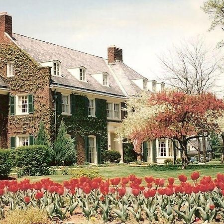 Montague Inn Saginaw Exterior foto