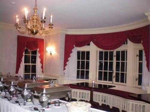 Montague Inn Saginaw Exterior foto